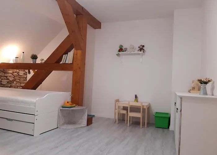Lipova-lazne Apartment